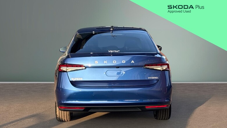 Skoda Superb 1.5 TSI e-TEC SE L 5dr DSG Petrol Hatchback